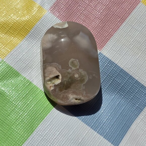 Flower Agate Crystal Palm Stone - Picture 2 of 6